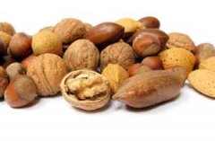 Vitiligo Diet: Why Nut is Good for Vitiligo